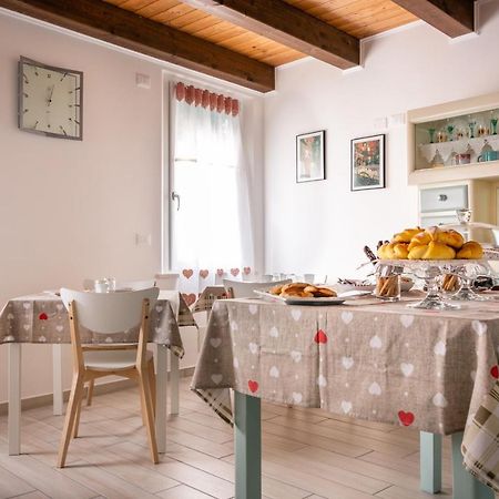 코마키오 La Casa Di Santino B&B 외부 사진